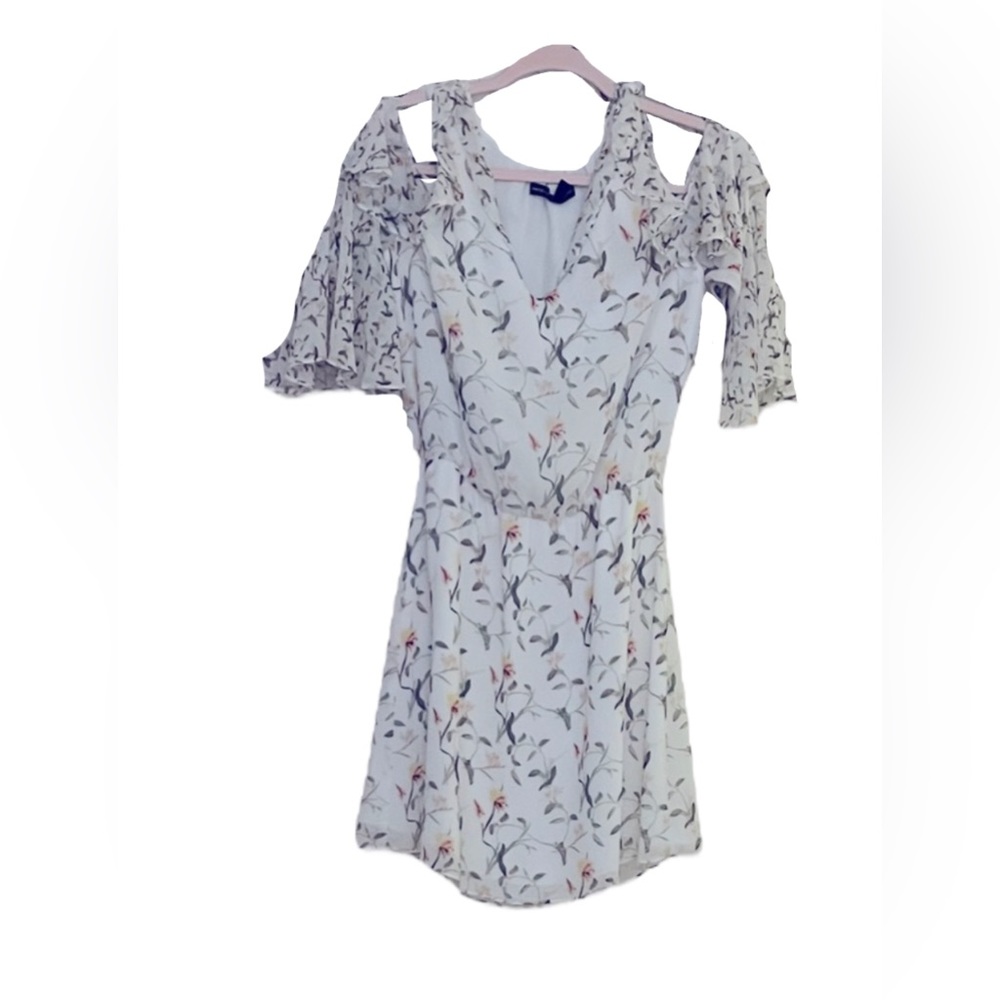 *PRICE DROP* Floral dress